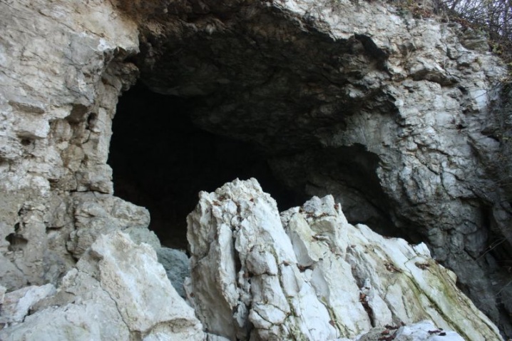 Три буковинські печери увійшли до топ-15 загадкових печер України