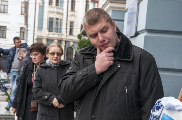 Федірко презентував у Чернівцях "чорний квадрат виборця"
