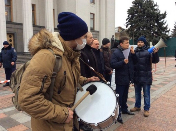Студенти БДФЕУ поїхали відстоювати свій вуз до Києва
