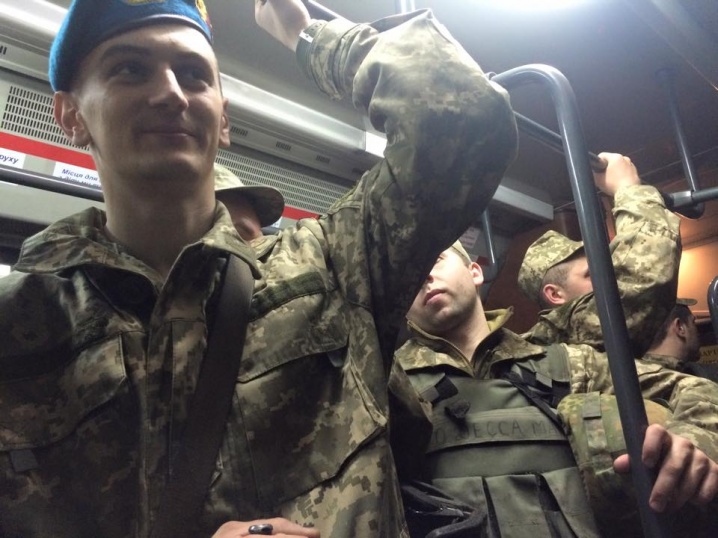 Чернівецькі десантники повернулися із зони АТО