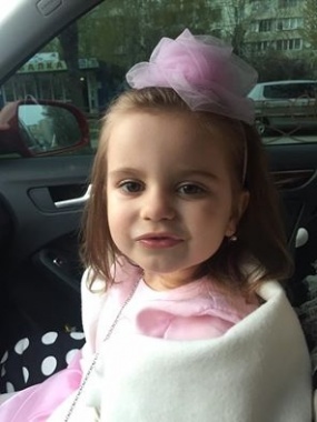 Чернівчанка Лілія Ребрик вийшла в світ із 3-річною донькою