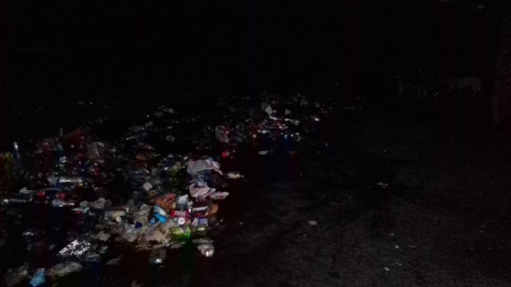 Після концерту «Океану Ельзи» на стадіоні «Буковина» – гори бруду та сміття