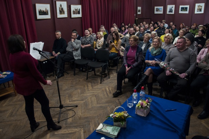 У Чернівцях відбувся творчий вечір письменниці Маріанни Гончарової