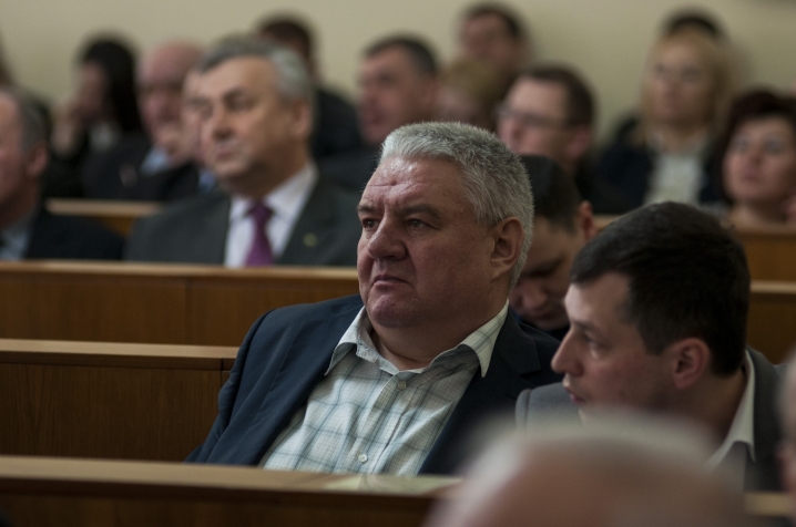 Депутати чернівецької облради вимагають звітів керівників управлінь ОДА 