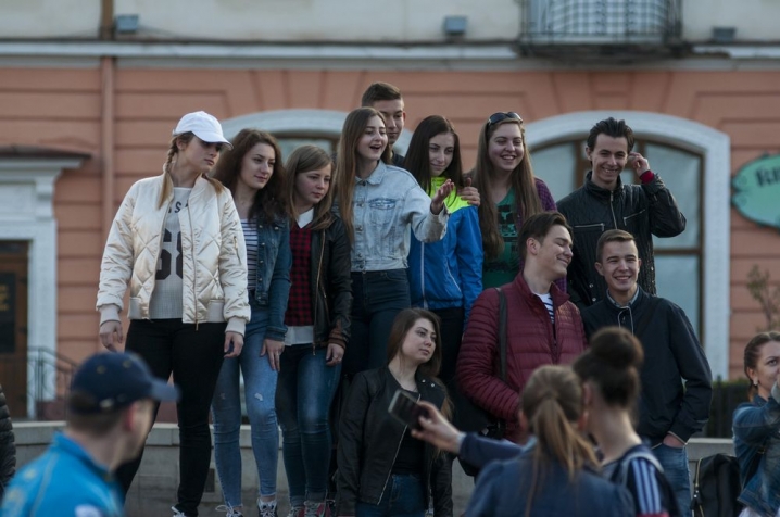 Еміль Ібрагімов зарядив зранку здоров’ям чернівецьких студентів