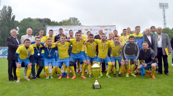 Чернівецький «Університет» став срібним призером чемпіонату України