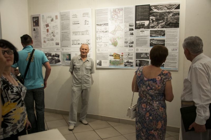 У «Вернісажі» відкрили виставку робіт буковинських архітекторів
