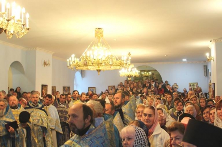 Патріарх Філарет освятив храм Різдва Христового у Чернівцях