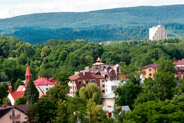 Чернівці – у ТОП–5 найкрасивіших міст України, де варто провести осінні вихідні