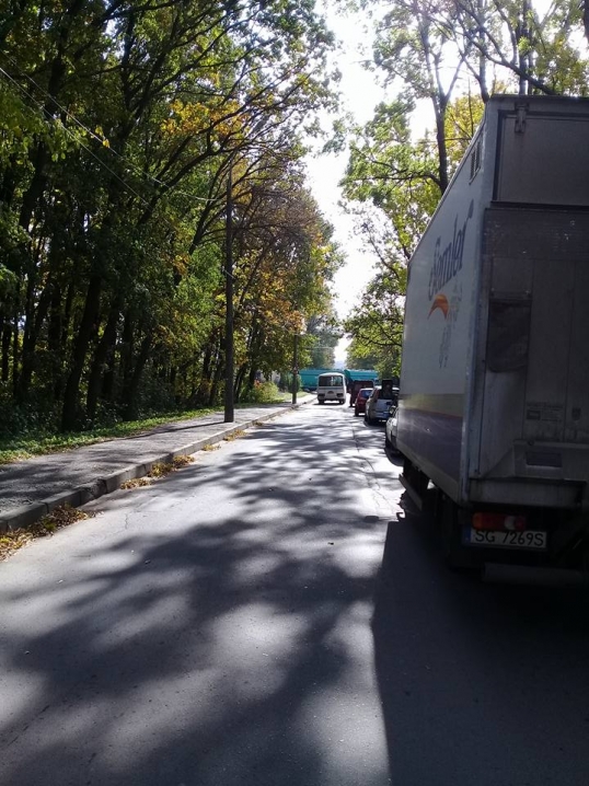 Готовий був їхати під закритий шлагбаум, – водії маршруток у Чернівцях порушують ПДР