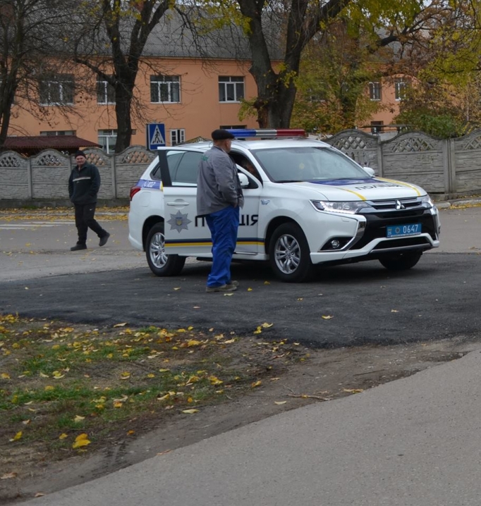 У Новоселиці сталася аварія - не розминулися дві автівки