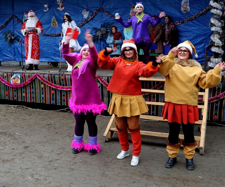 У Боянах на Різдво влаштували справжній карнавал