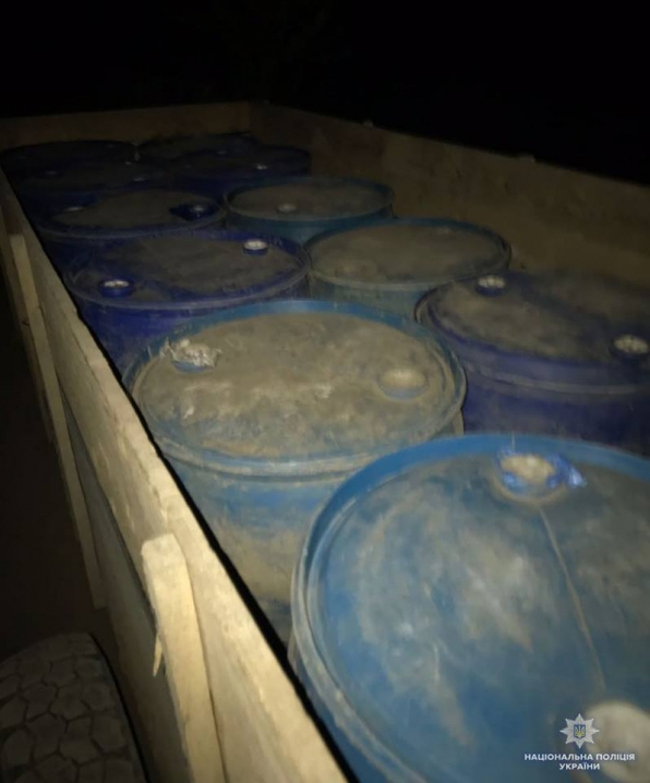 На Буковині поліція запобігла контрабандному перевезенню спирту