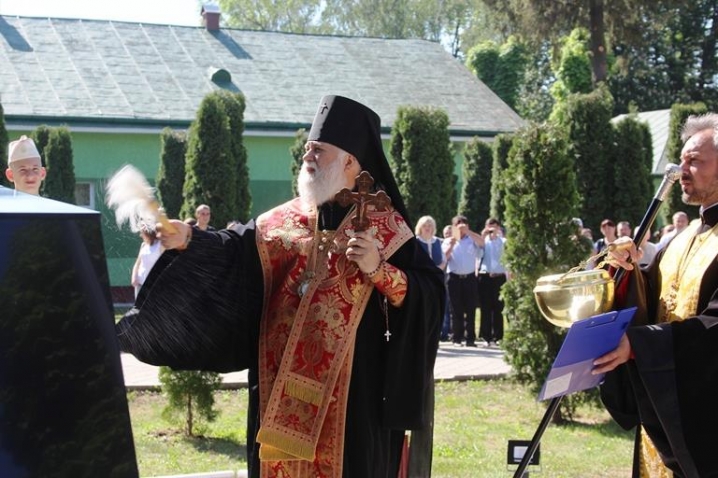 У Чернівцях відкрили пам’ятник захисників кордонів України усіх поколінь