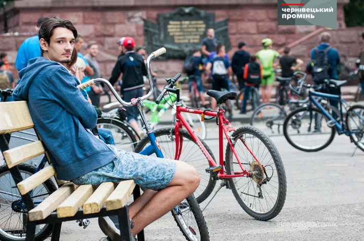 Чернівецькі велосипедисти зібралися на «#cv_bike_fest»