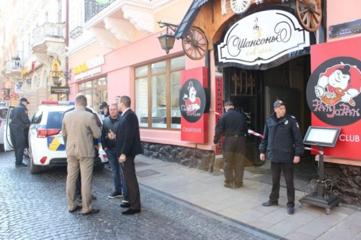 Стрілянина у центрі Чернівців – на вулиці Кобилянської поранили людину