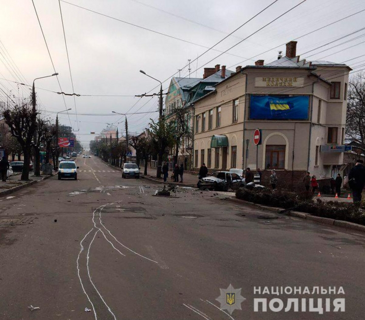 У ДТП на Героїв Майдану постраждали водій та дві пасажирки