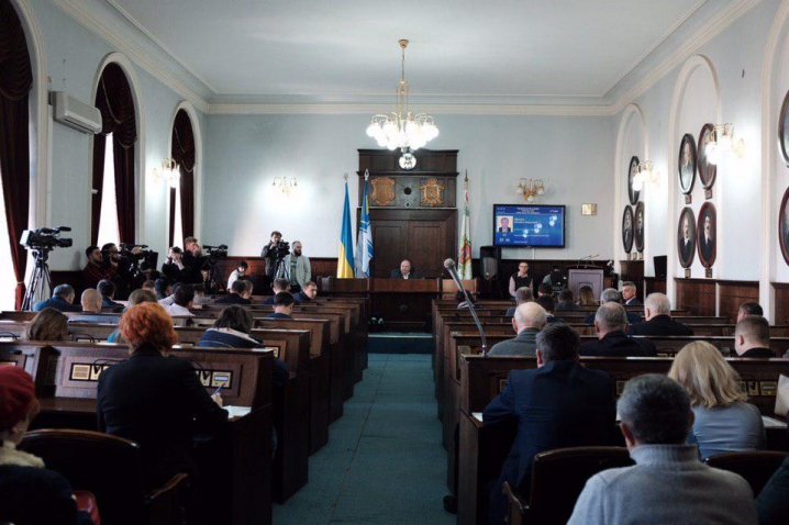 Сесія міської ради у фотографіях