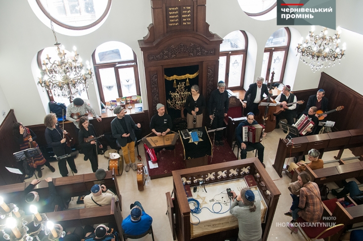 Австрійські клезмери виступили у чернівецькій синагозі
