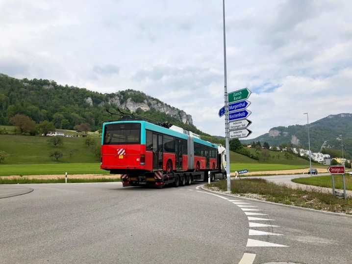 До Чернівців незабаром прибудуть 10 тролейбусів зі Швейцарії