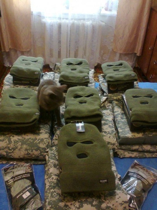 Співробітники БДМУ придбали зимовий одяг для буковинських військових