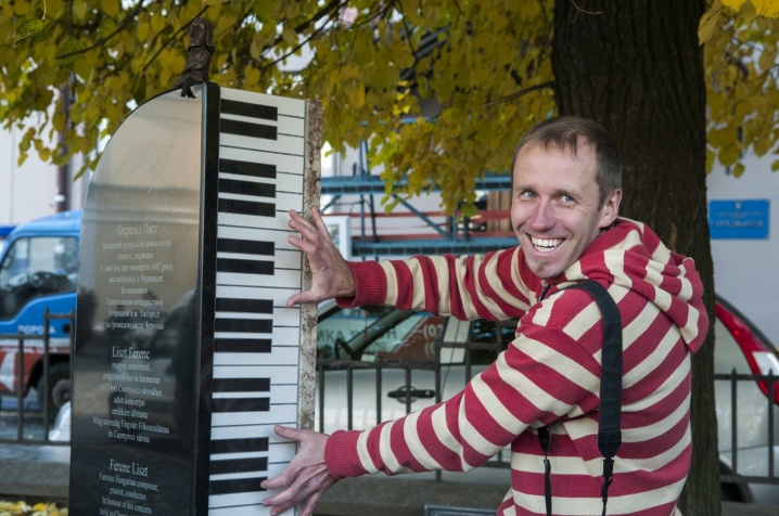 У Чернівцях урочисто відкрили музичний пам’ятник Ференцу Лісту