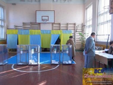 У Новоселиці усі виборчі дільниці відкрилися вчасно