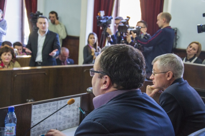 Як депутати провели останню сесію Чернівецької міської ради