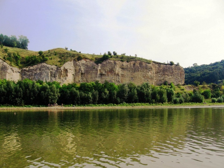 Туристичний портал визначив ТОП-5 найкрасивіших місць Буковини