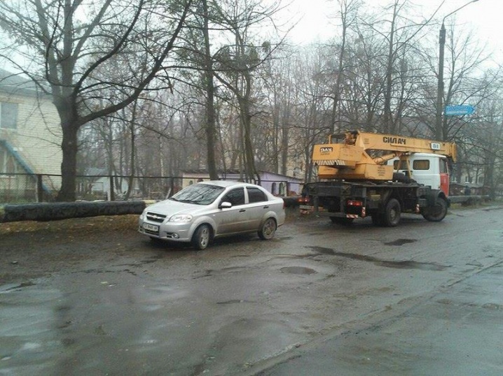У Чернівцях у студмістечку прорвало теплопровід