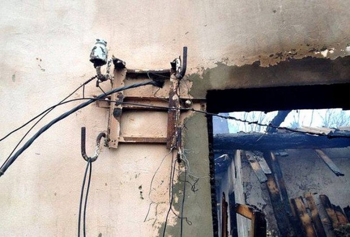 У Давидівці горів двоповерховий будинок У Давидівці горів двоповерховий будинок