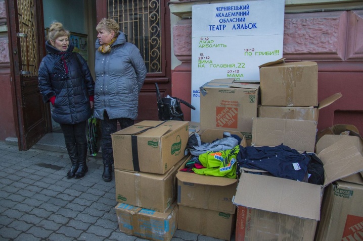 Чернівецькі волонтери отримали гуманітарну допомогу з США