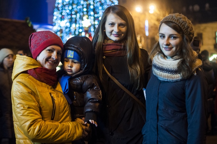 У Чернівцях офіційно розпочалися Новорічно-Різдвяні свята