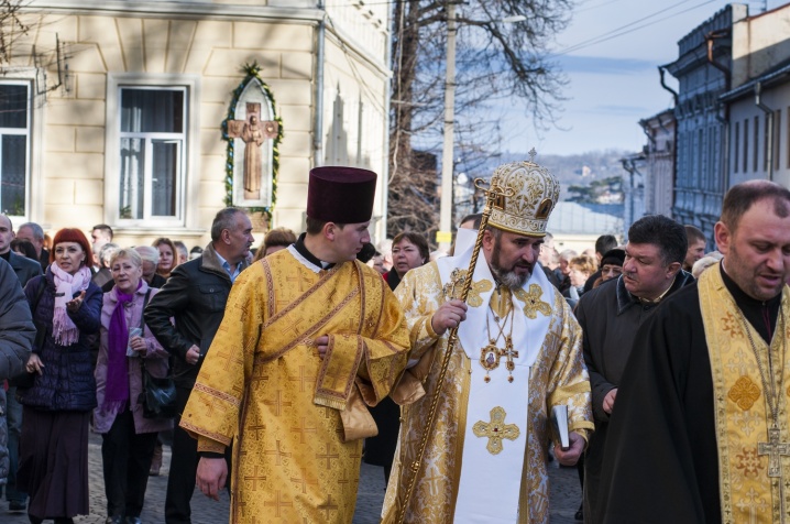 У Чернівцях відновили меморіальну дошку митрополиту Шептицькому