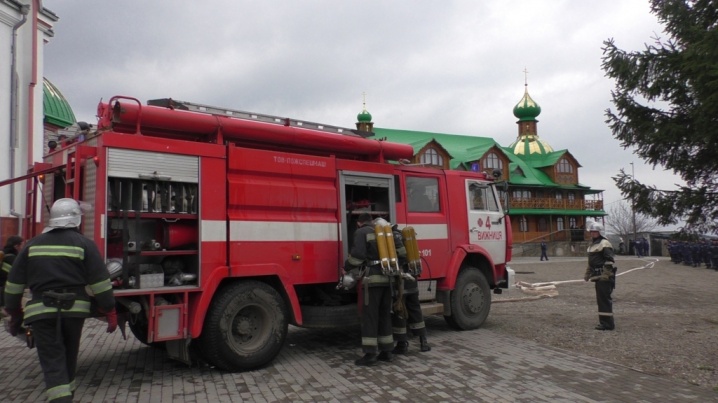 Рятувальники гасили «пожежу» у жіночому монастирі