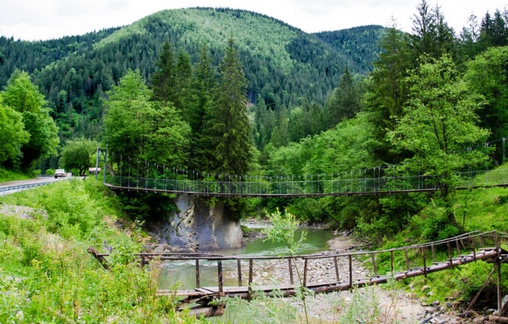 Путила потрапила у топ-10 унікальних куточків Карпат Путила потрапила у топ-10 унікальних куточків Карпат