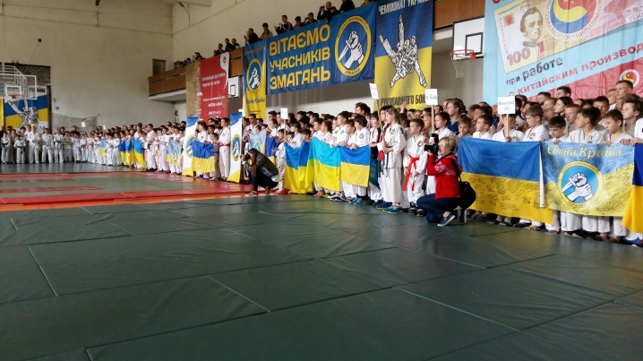Буковинці відзначилися на юнацькому чемпіонаті України з рукопашного бою