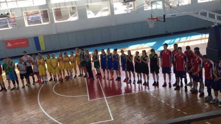 Чернівецькі баскетболістки зіграли у фіналі Кубка України 3х3 Чернівецькі баскетболістки зіграли у фіналі Кубка України 3х3