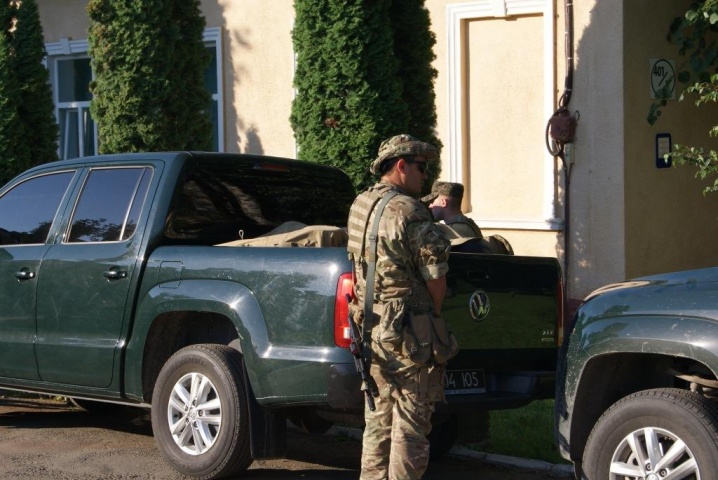На Буковину прибули мобільні прикордонні підрозділи для протидії контрабанді сигарет