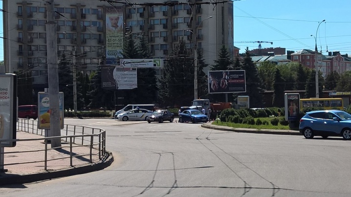 На Героїв Майдану - дві аварії за один день