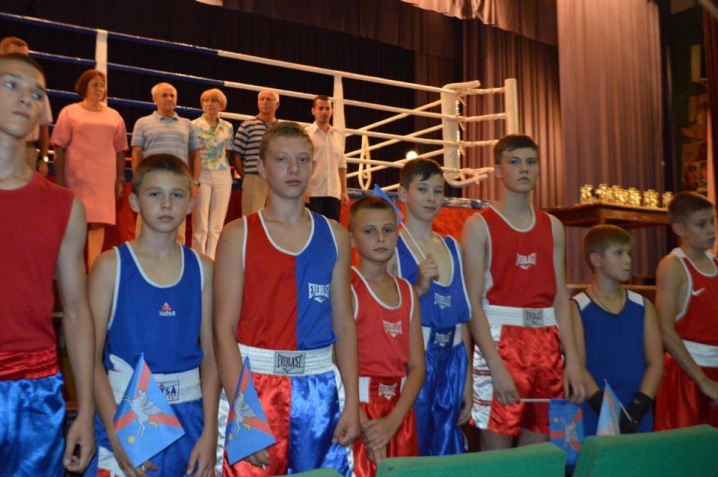 Боксери клубу «Колізей» відзначилися у Вінницькій області