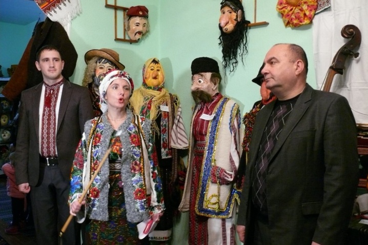 У Вашківцях відкрили музей Маланки з унікальними костюмами та масками
