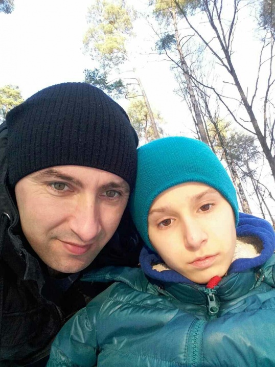 Сім'ї Петровських потрібна допомога, аби поставити 13-річну дитину на ноги після аварії