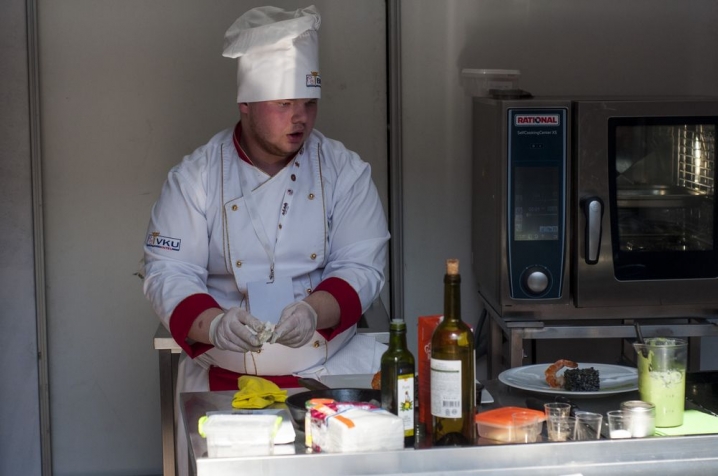 У Чернівцях розпочався чемпіонат кулінарного мистецтва