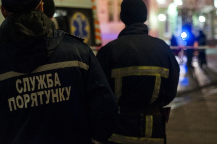 У наплічнику, який залишили на вулиці Кобилянської, вибухівки не знайшли