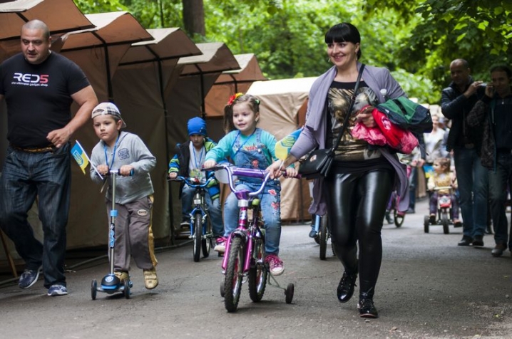 У Центральному парку відбувся дитячий велопробіг