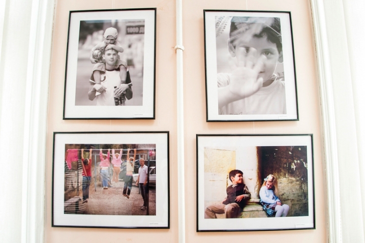 Буковинські фотографи представили виставку «Такі діти»