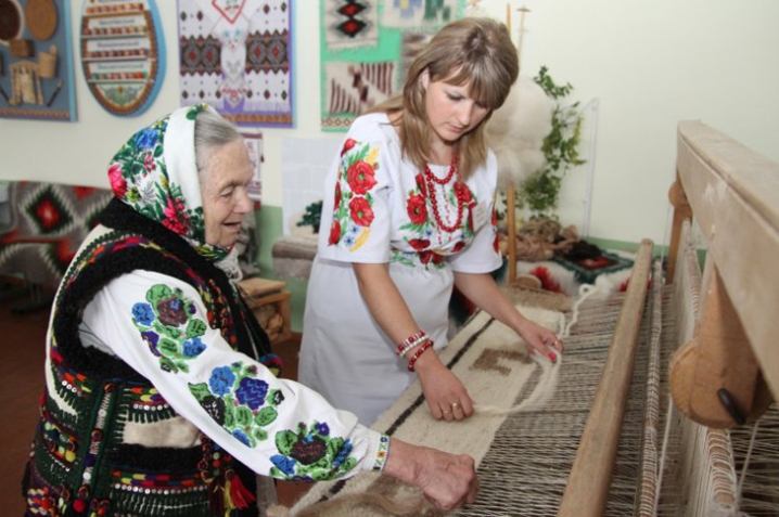 Буковинське село потрапило до десятки неймовірних гірських поселень у Карпатах