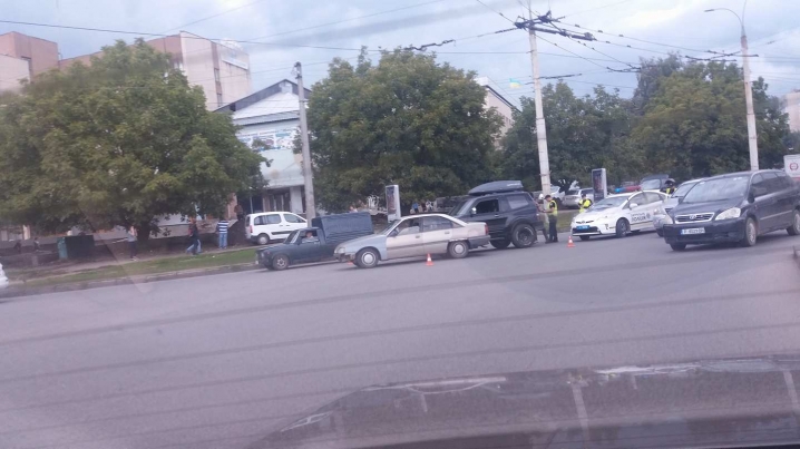 На Героїв Майдану зіштовхнулися дві автівки