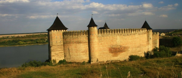 Хотинська фортеця - у п'ятірці туристичних об'єктів України, де знімали культові фільми